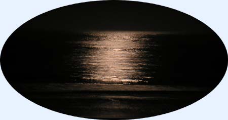 Moonlight on the waves at 0100