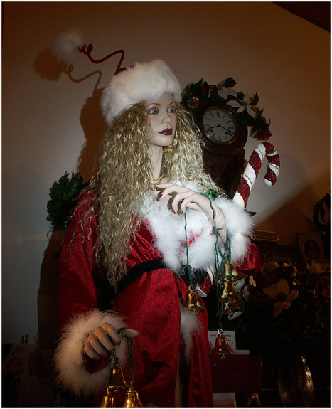 Doesn't everyone have a Christmas manikin?